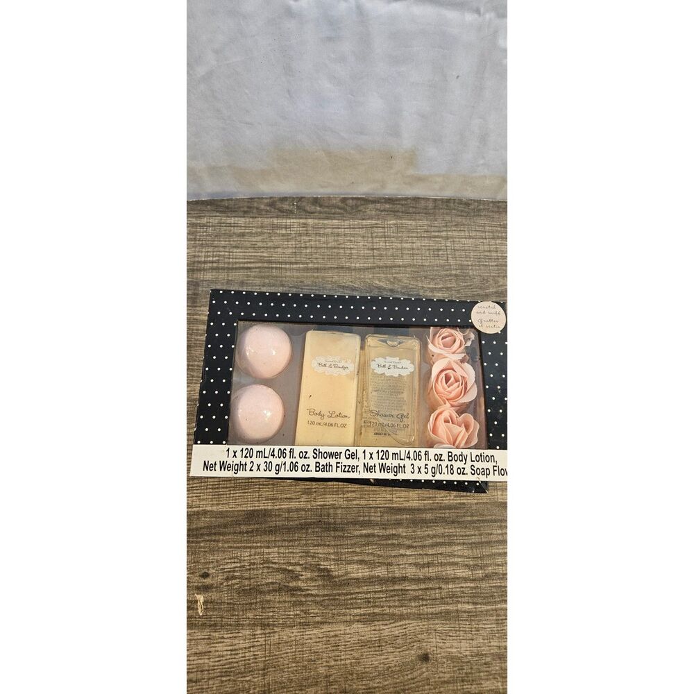 Bath & Boudier Shower Set - ITEM #3115